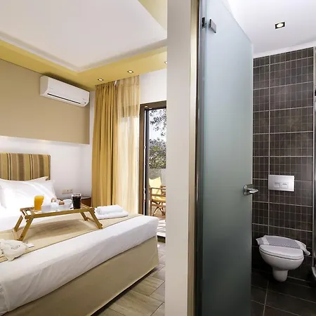 Apartament Irini Patira