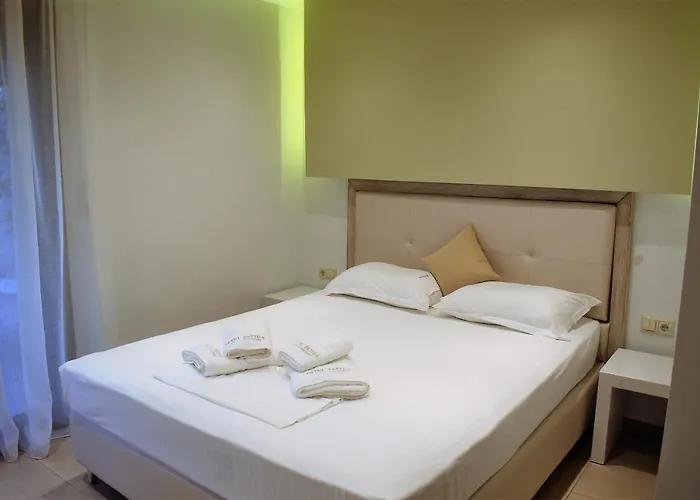 Irini Patira Apartamento Potos