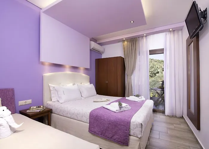 Apartament Irini Patira