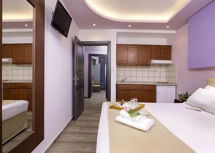 Apartament Irini Patira